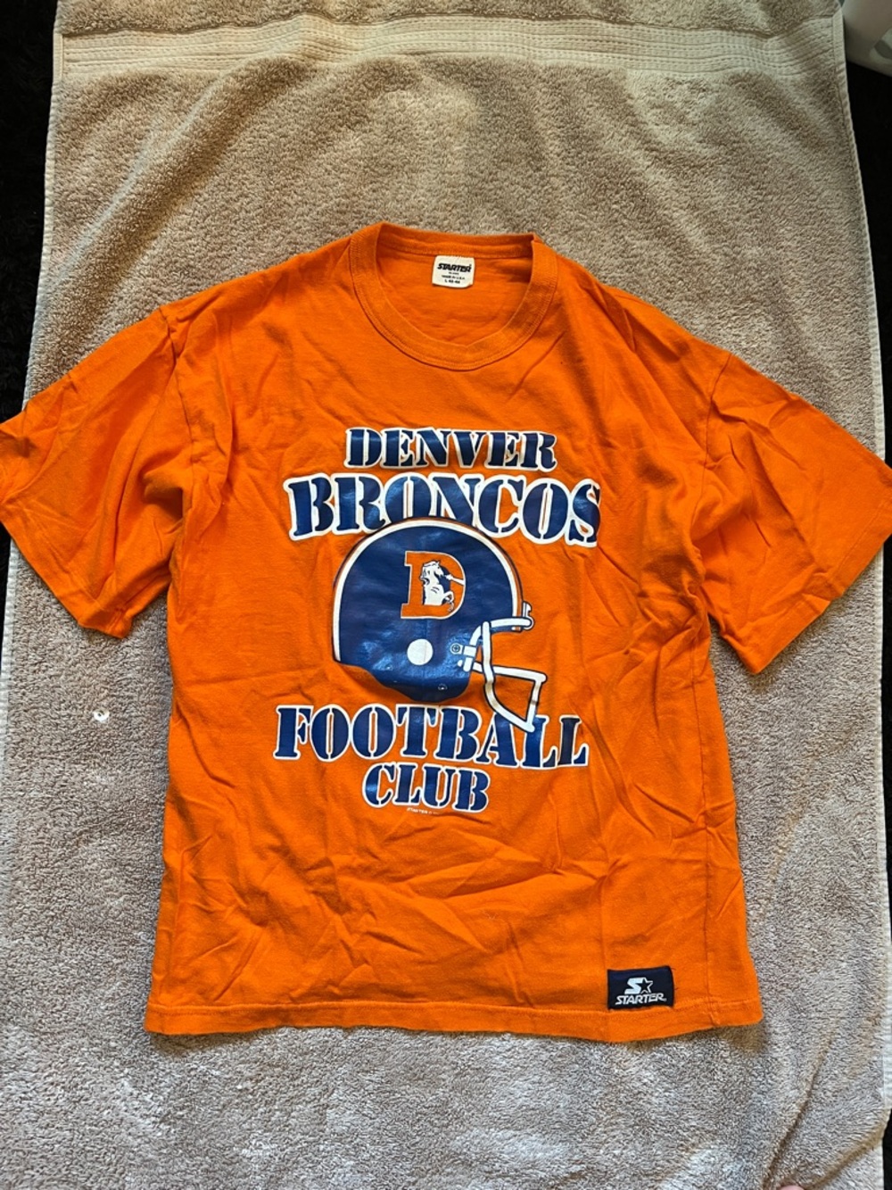 STARTER Orange Denver Broncos Helmet Graphic Tee